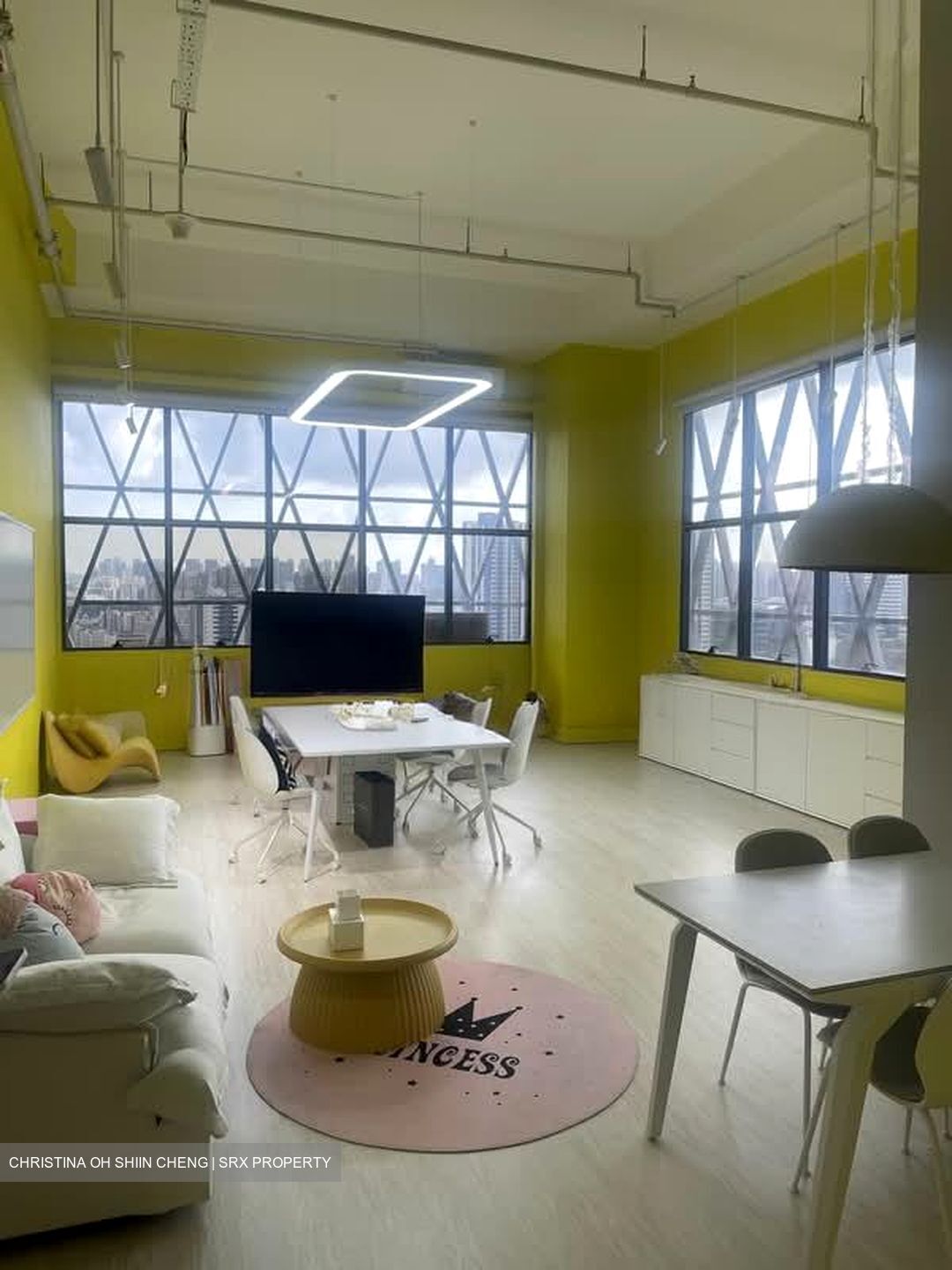 Ct Hub 2 (D12), Office #569158511